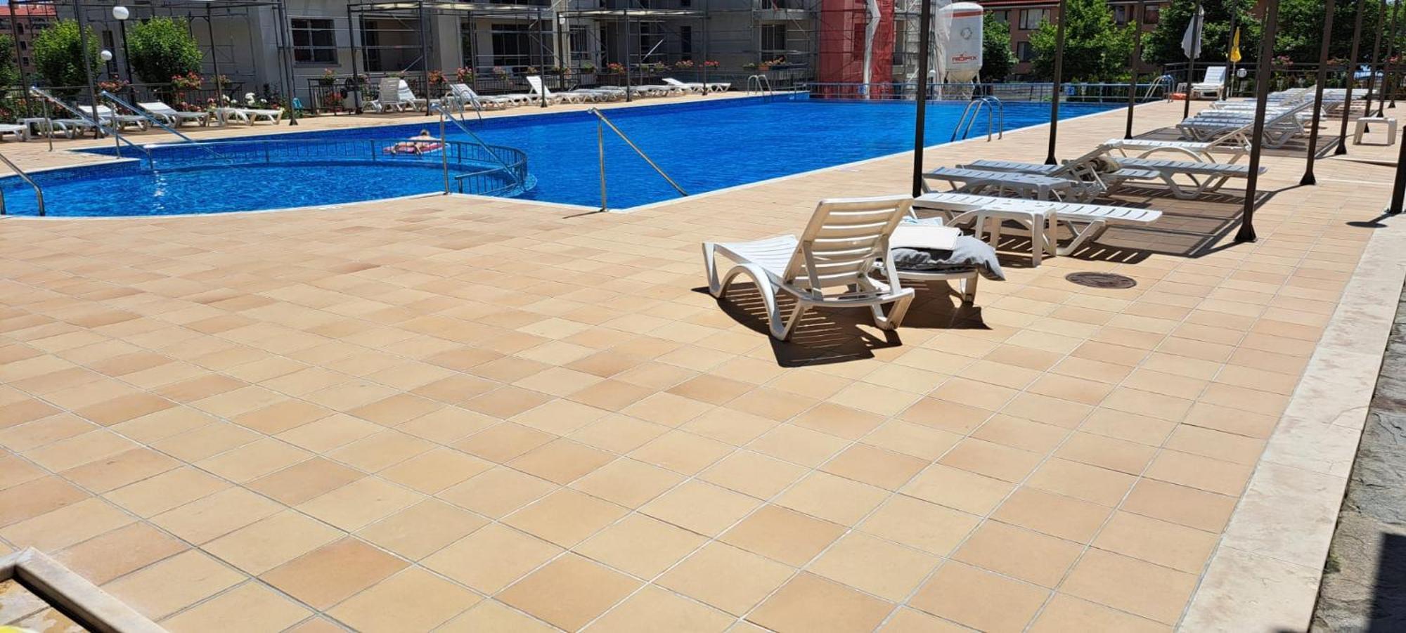Patrick'S Apartments - Sorrento Sole Mare, Свети Влас Екстериор снимка
