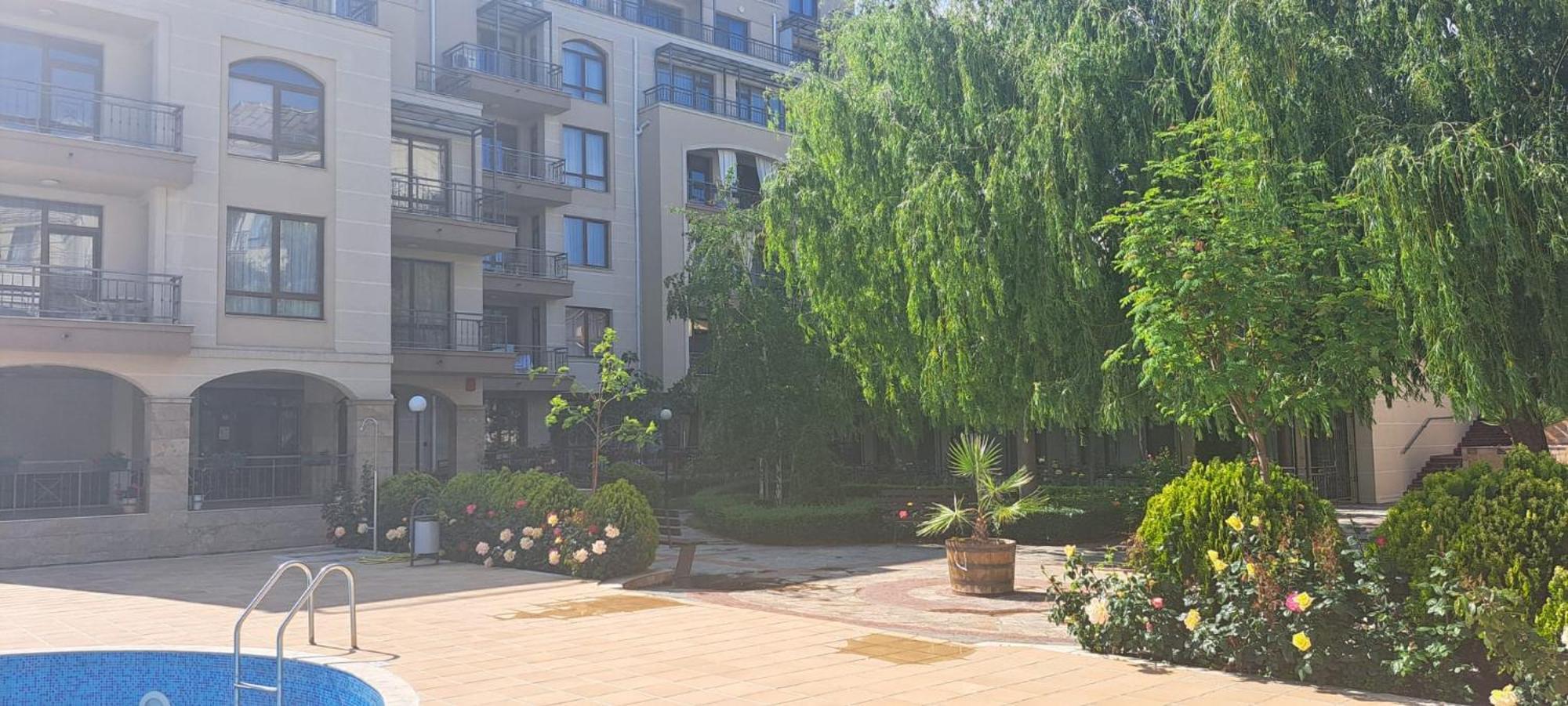 Patrick'S Apartments - Sorrento Sole Mare, Свети Влас Екстериор снимка