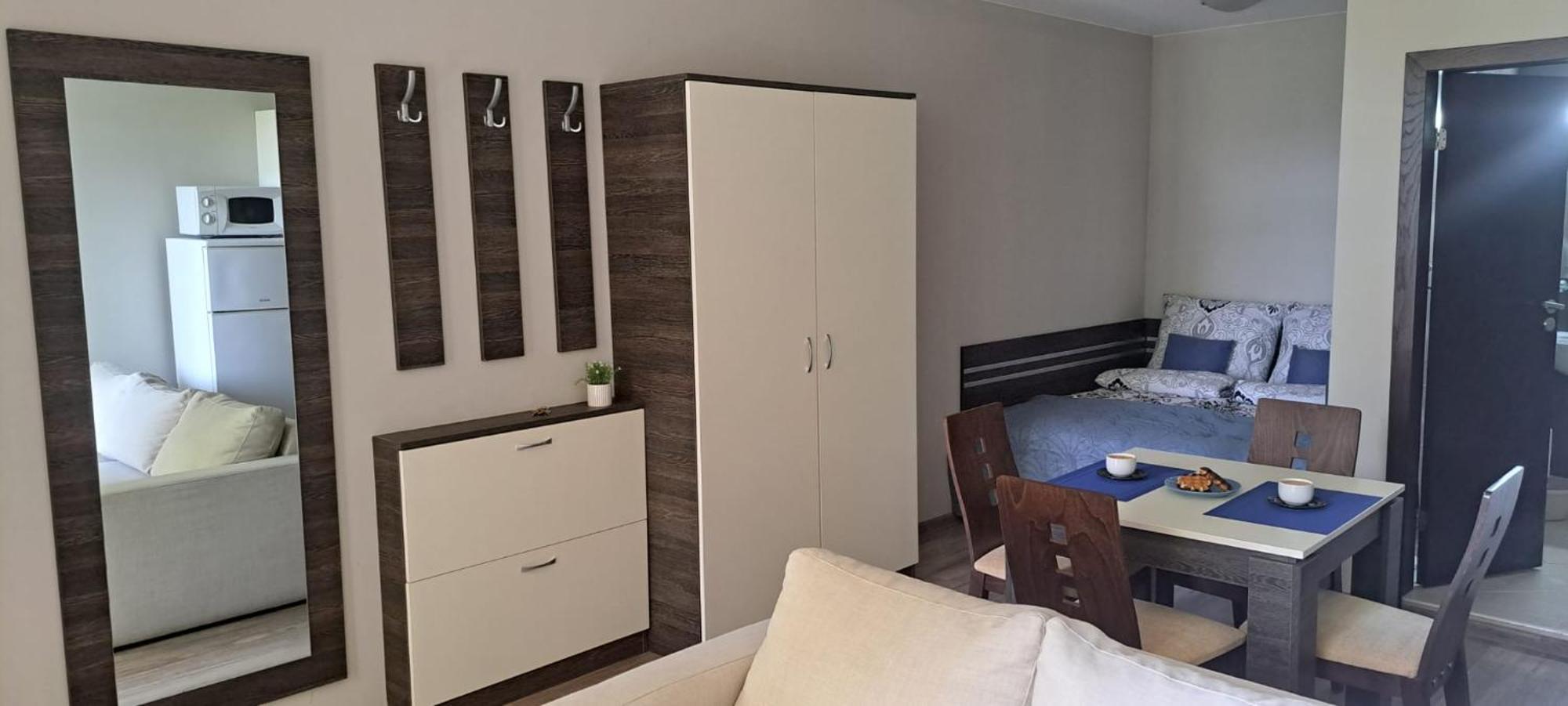 Patrick'S Apartments - Sorrento Sole Mare, Свети Влас Екстериор снимка