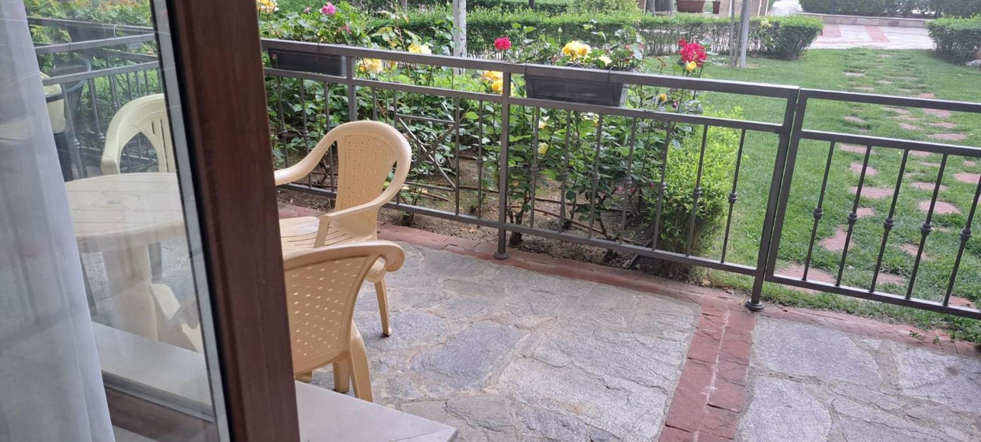 Patrick'S Apartments - Sorrento Sole Mare, Свети Влас Екстериор снимка